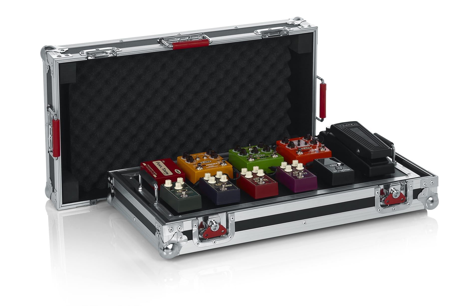 Shop Pedal Boards with Cases on GatorCo Now!