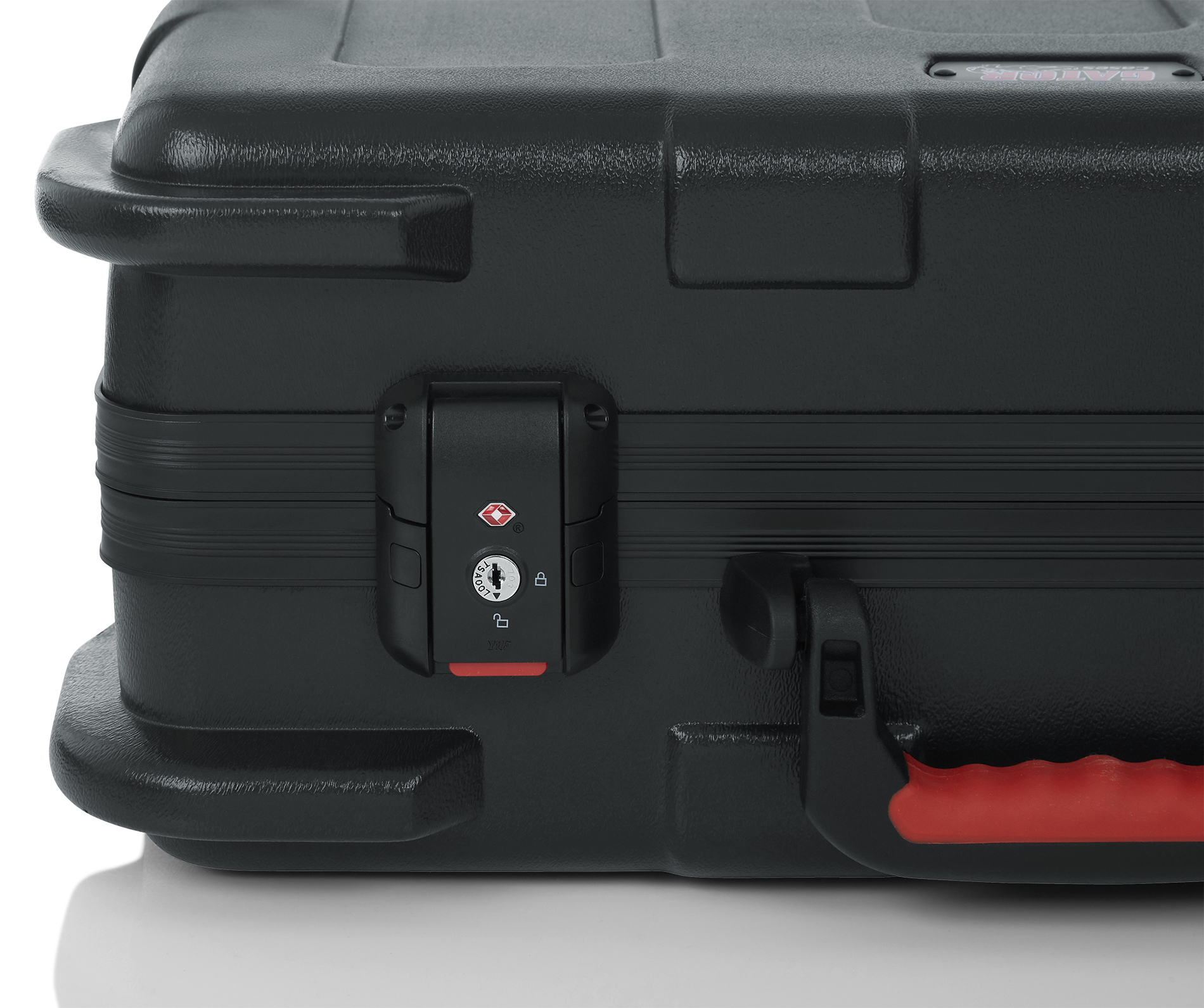 TSA Projector case fits up to 18″”x18″”x6″”-GTSA-AVPROJECT